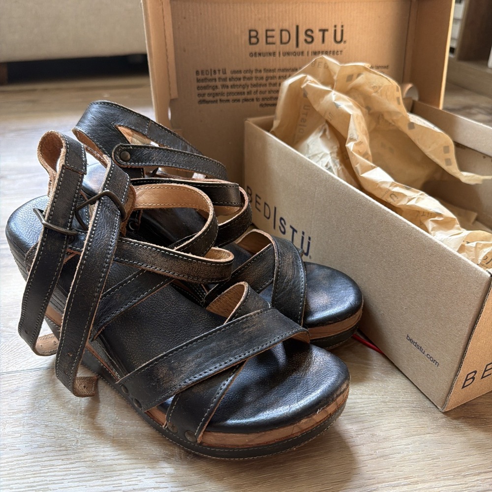 Bed Stu‎ Juliana Wooden Wedge Strappy Sandals Studded Black Leather Sz 7 Boho⁠
